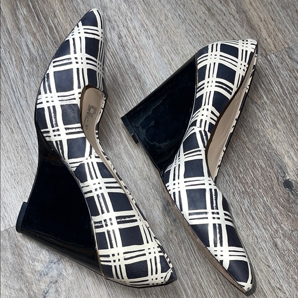 Coach Leather Black and Cream Plaid Heels Size 9 B - Picture 10 of 16
